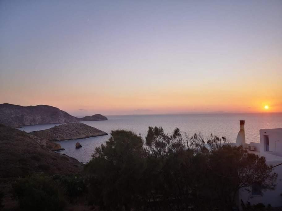 Syros Apartments Suites Chryssonisos Kini ภายนอก รูปภาพ