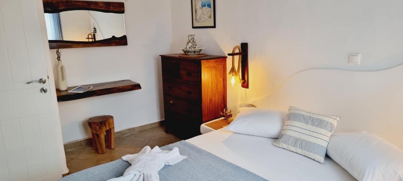 Syros Apartments Suites Chryssonisos Kini ภายนอก รูปภาพ